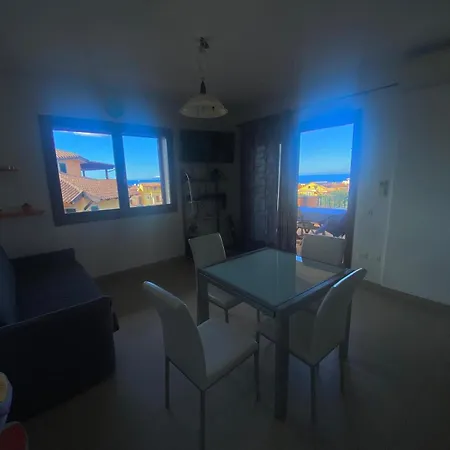 Castelsardo,lu Bagnu דירה